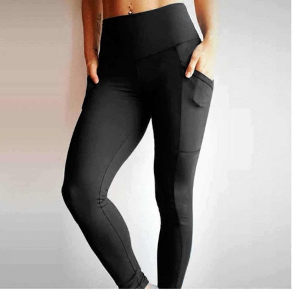 NWOT Scrunch Back Leggings with Pockets. - Picture 12 of 14
